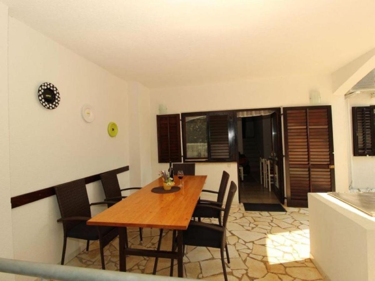 Apartments Besedic Мандре Экстерьер фото