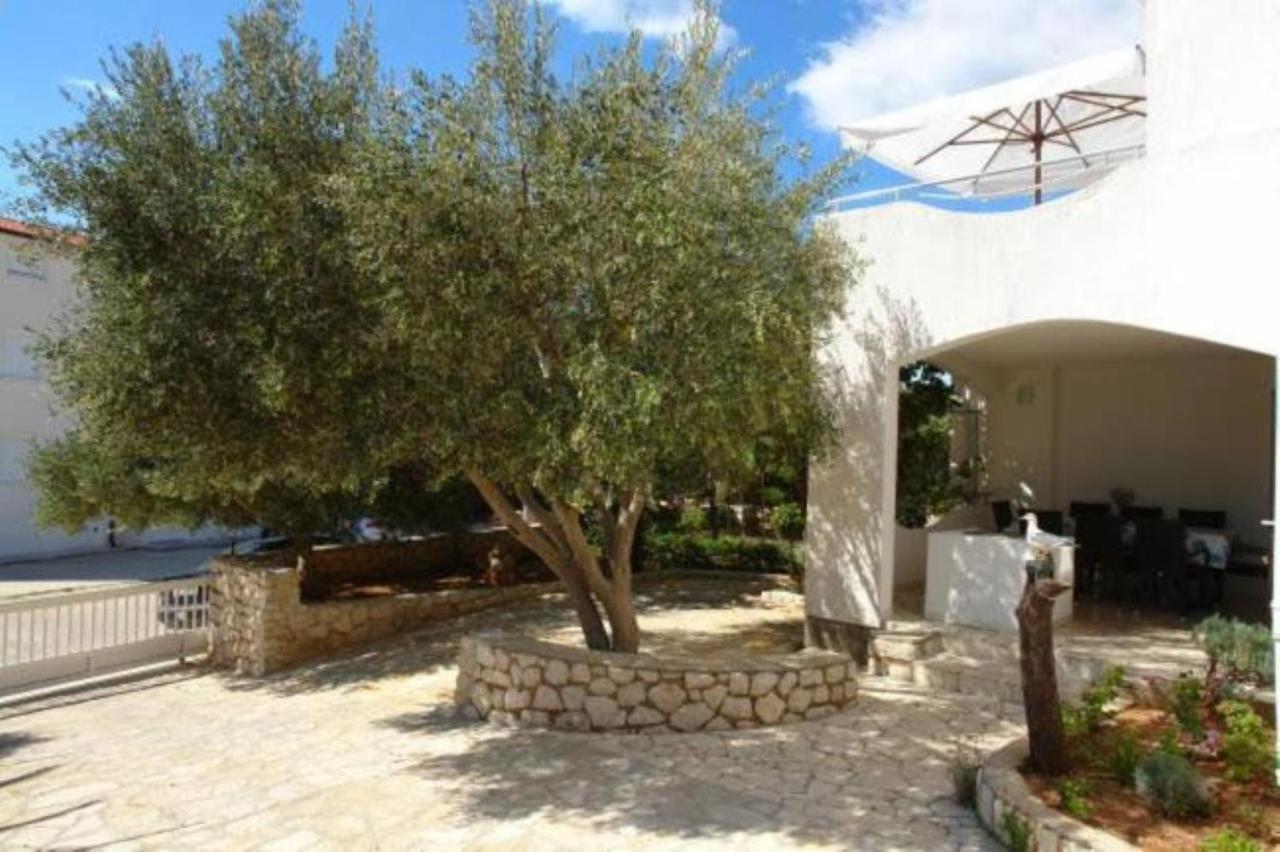 Apartments Besedic Мандре Экстерьер фото
