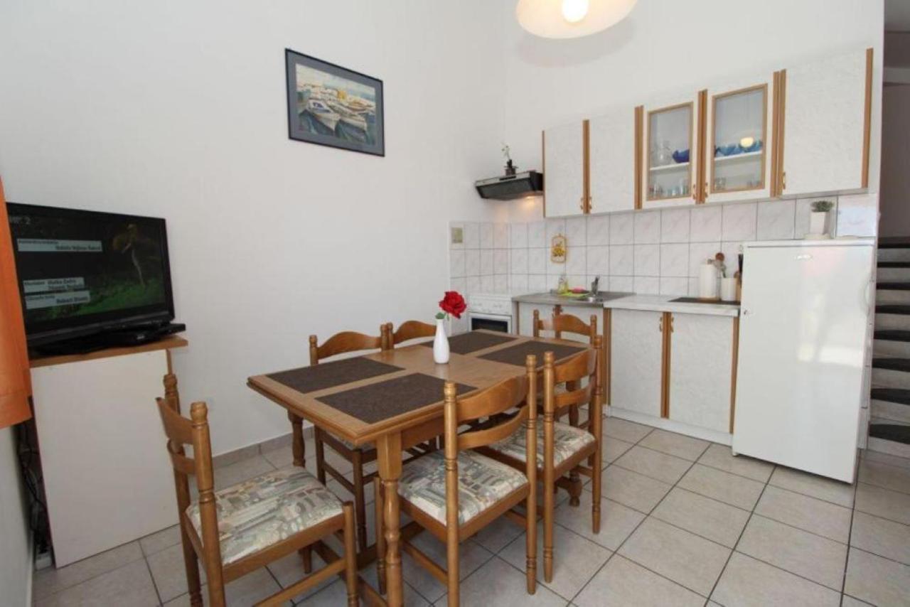 Apartments Besedic Мандре Экстерьер фото