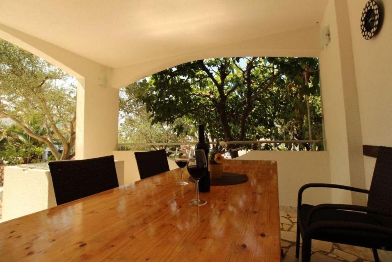 Apartments Besedic Мандре Экстерьер фото